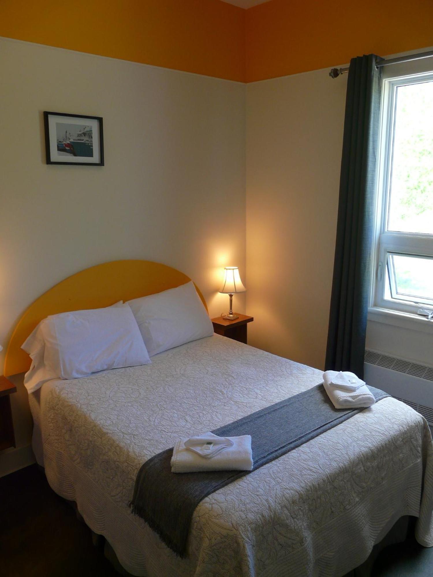 Auberge La Petite Ecole De Forillon Gaspé Pokój zdjęcie